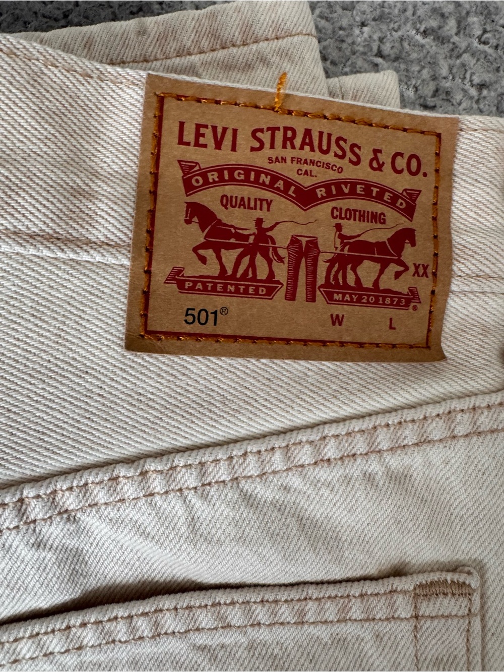 Levi's Cream Straight-Leg Jeans with Red Tab